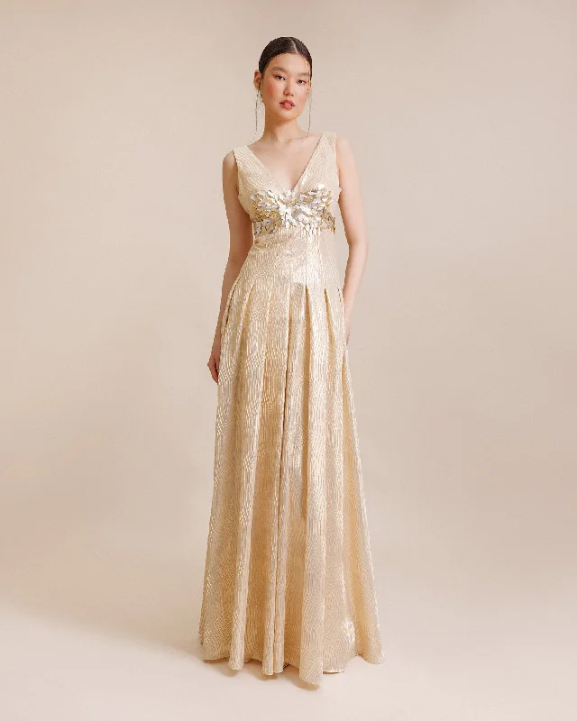 Accessorized Bust Dress