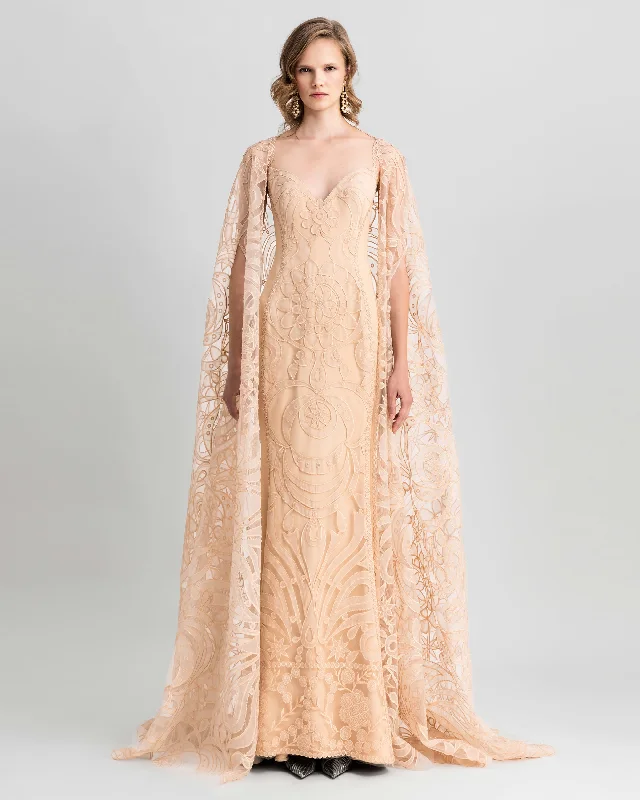 Slim Cut Lace Dress With Cape