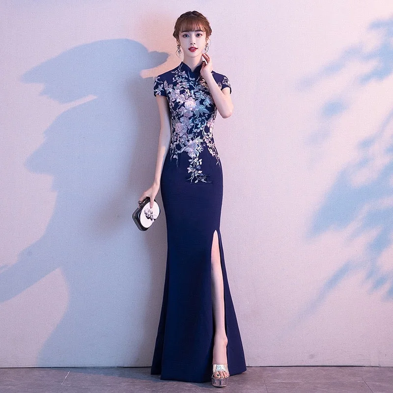 Custom make available, navy blue embroidered Cheongsam, Bridal dress, tea ceremony