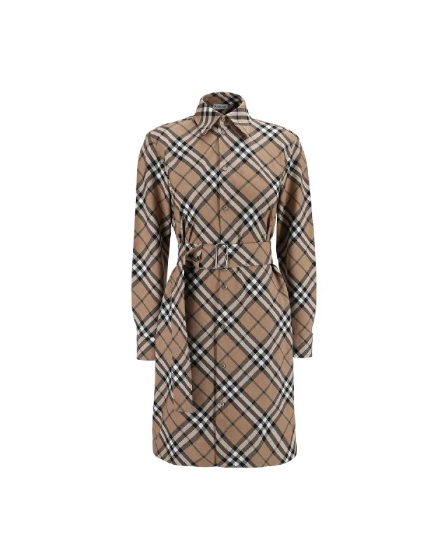 Burberry Smart Chemisier Dress with Classic Collar and Adjustable Belt