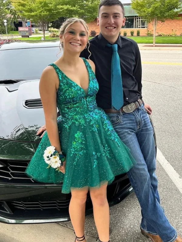 A Line V Neck Green Lace Prom Dresses, Green Lace Homecoming Dresses, Short Green Formal Evening Dresses A Line V Neck Green Lace Prom Dresses, Green Lace Homecoming Dresses, Short Green Formal Evening Dresses
