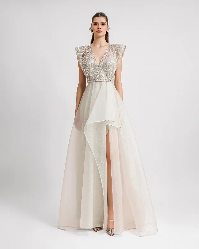 Wide Shoulders V-neckline Dress
