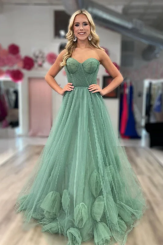 Green Strapless A-Line Tulle Long Prom Dresses