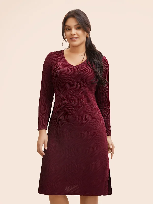 V Neck Split Hem Textured Dress