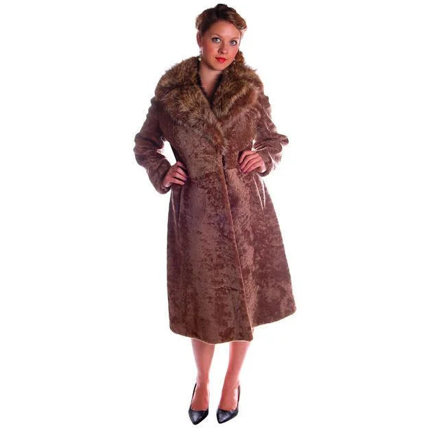 Vintage Sheepskin Lamb Trench Coat Raccoon Collar 1970s 12-14 Gorgeous Warm Waterproof Trench Coat Vintage Sheepskin Lamb Trench Coat Raccoon Collar 1970s 12-14 Gorgeous Warm Waterproof Trench Coat
