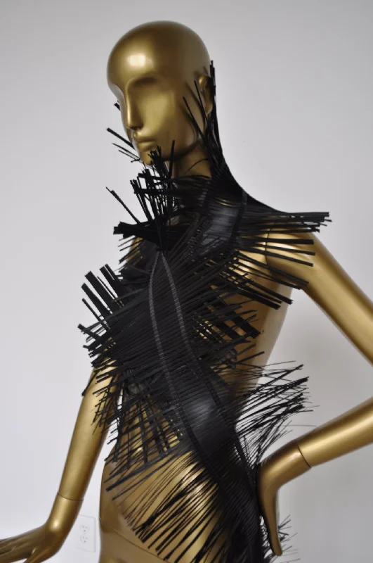 Fantastic laser cut shawl very avantgarde Cozy Cashmere Shawl Throw