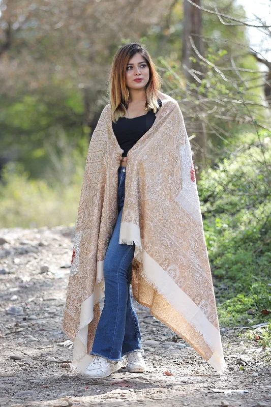 Pearl White Colour Jamawar Shawl With Kashmiri Aari Work Looks/ Elegant. Cozy Fleece Shawl Wrap Pearl White Colour Jamawar Shawl With Kashmiri Aari Work Looks/ Elegant. Cozy Fleece Shawl Wrap